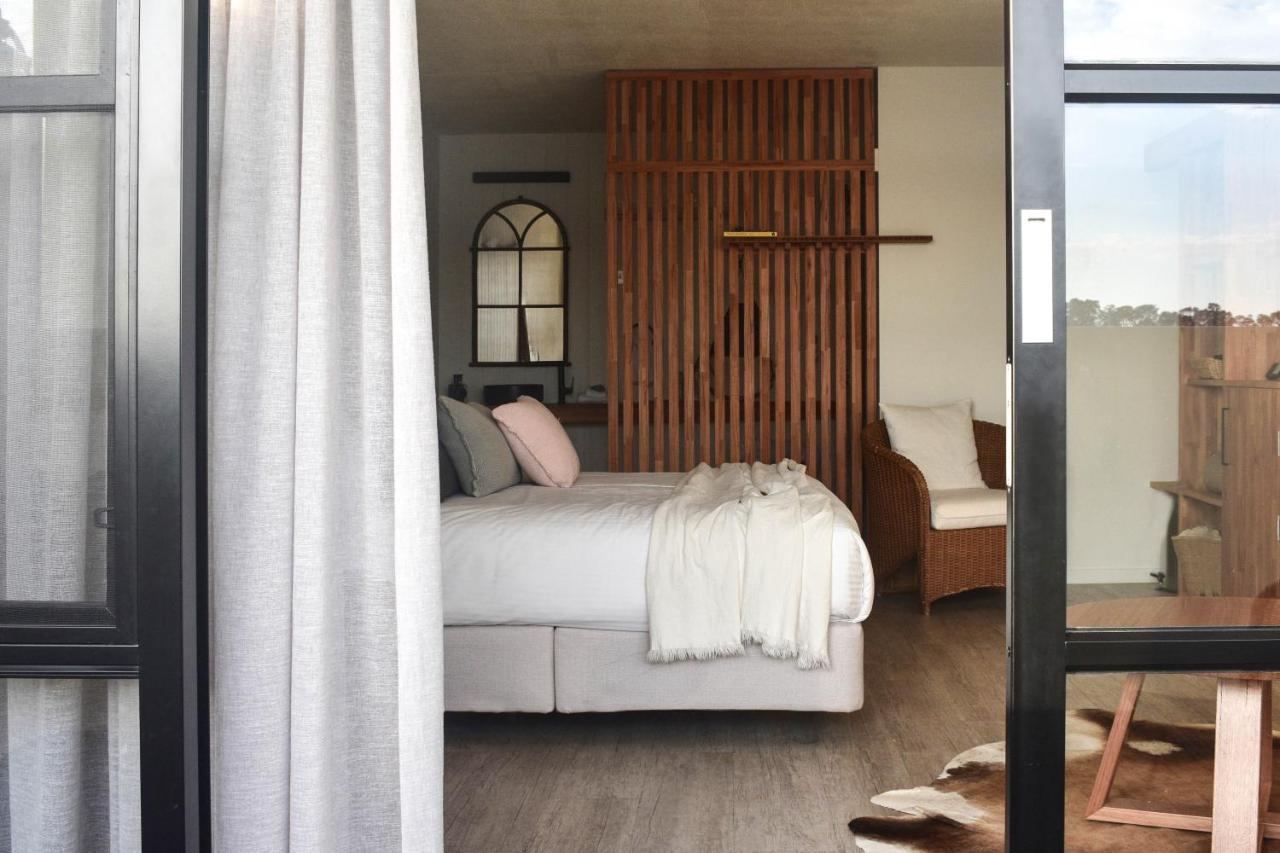Bay Breeze Boutique Accommodation Батманс-Бэй Экстерьер фото