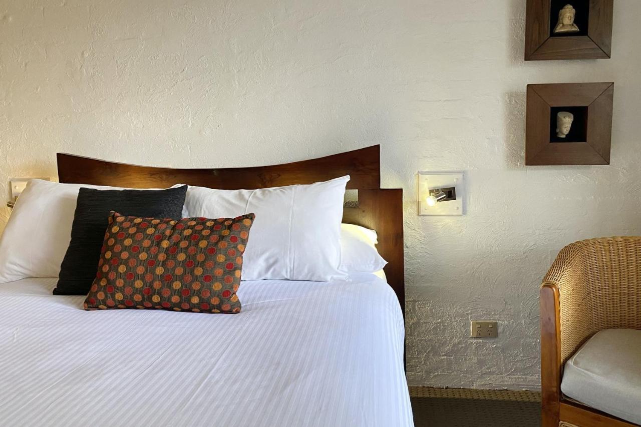 Bay Breeze Boutique Accommodation Батманс-Бэй Экстерьер фото