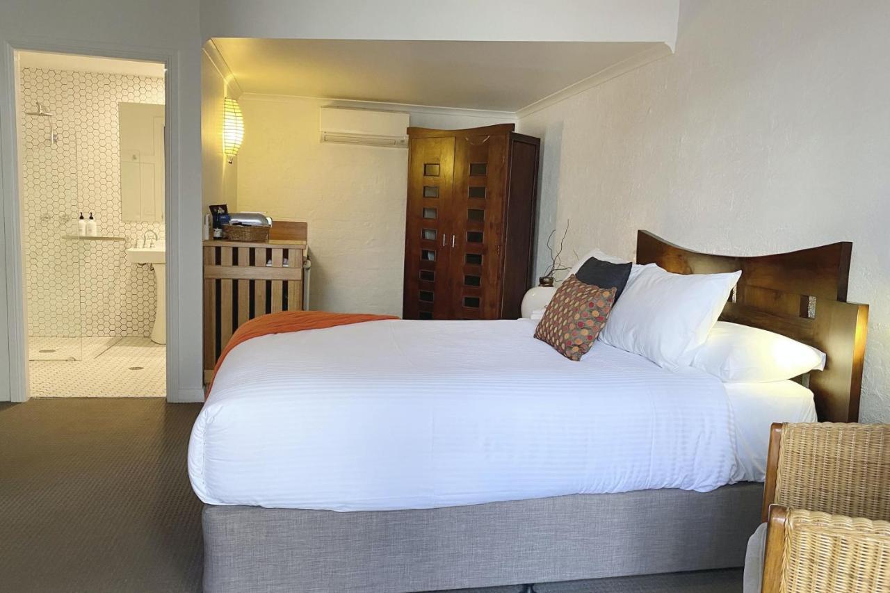 Bay Breeze Boutique Accommodation Батманс-Бэй Экстерьер фото