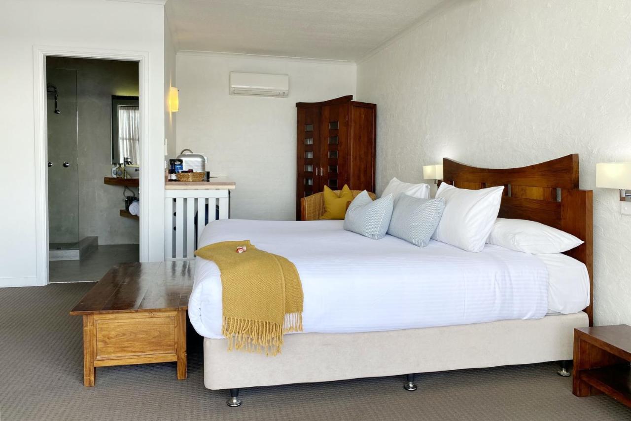 Bay Breeze Boutique Accommodation Батманс-Бэй Экстерьер фото