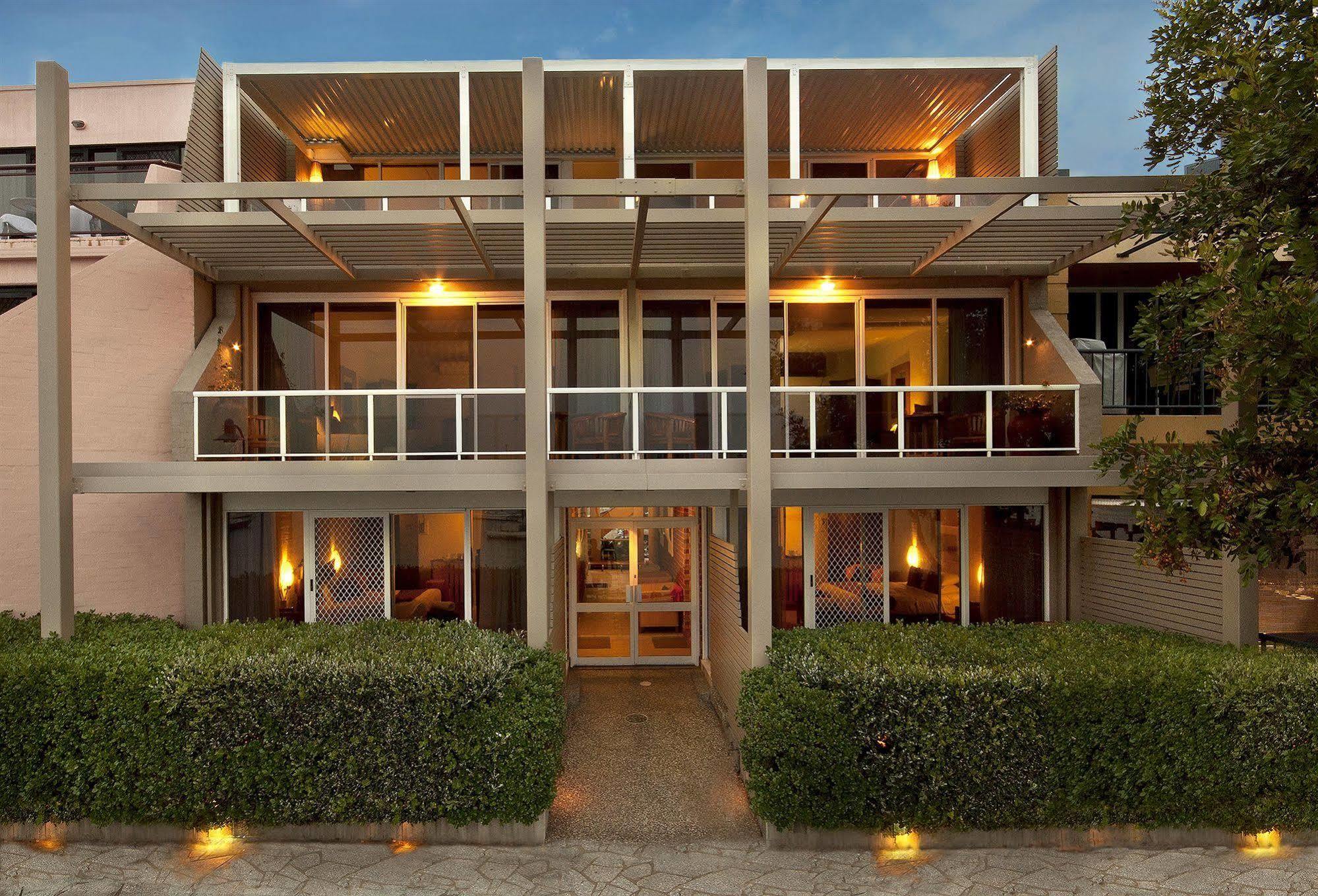 Bay Breeze Boutique Accommodation Батманс-Бэй Экстерьер фото