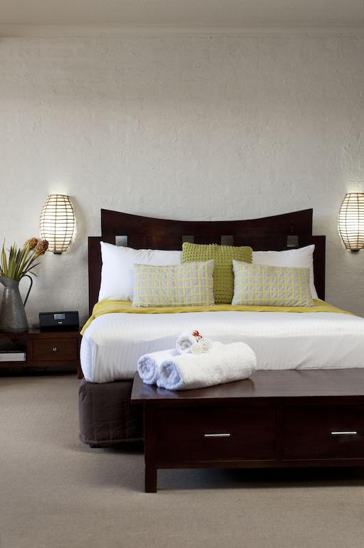 Bay Breeze Boutique Accommodation Батманс-Бэй Экстерьер фото